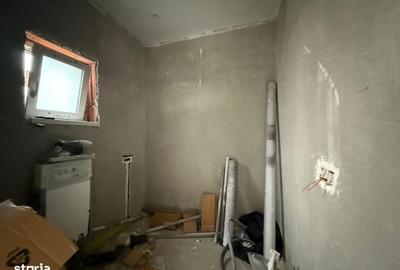 Casă cu 4 camere în Central - 3