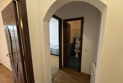 Apartament cu 3 camere decomandat în Central - 4