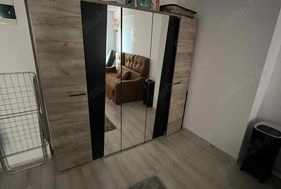 Vand apartament 2 camere