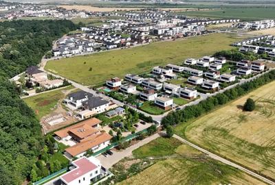 Teren de 9400 mp, în Tunari - 1