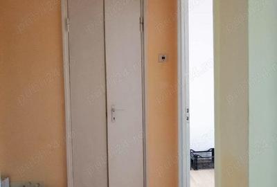Apartament cu 4 camere decomandat în Central - 5