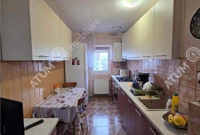 Apartament cu 3 camere decomandat, mobilat în Sud - 3