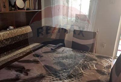 Casă cu 6 camere cu Canalizare în Sud - 15