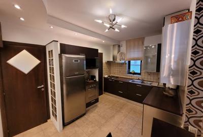 Apartament cu 4 camere semidecomandat, mobilat în Primăverii - 4