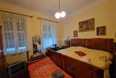 Resita Casa cu Garaj - 2