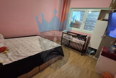 Apartament cu 3 camere decomandat, mobilat în Berceni - 10
