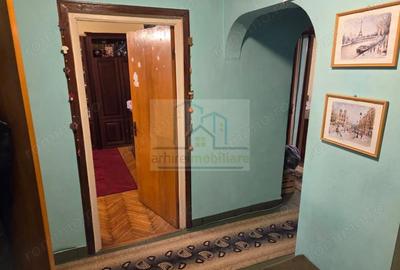 Apartament cu 3 camere decomandat în Olteniței - 7