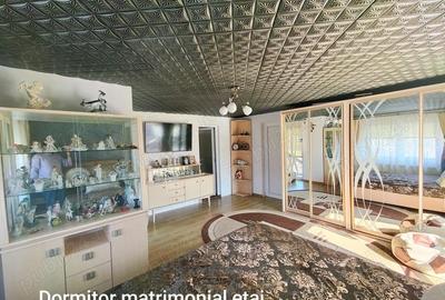 Casă cu 7 camere cu Teren 650 Mp în Central - 7