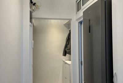 Apartament cu 2 camere semidecomandat în Km 4 - 2