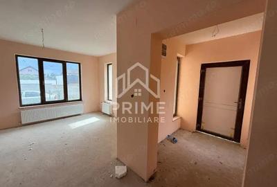 Casă cu 4 camere cu Teren 357 Mp în Central - 14