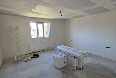 Casă cu 3 camere cu Teren 800 Mp în Beliș - 4
