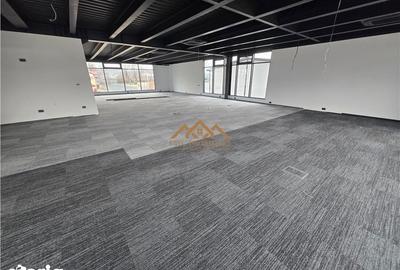 Spațiu comercial, de 1,400 mp, în Central - 5