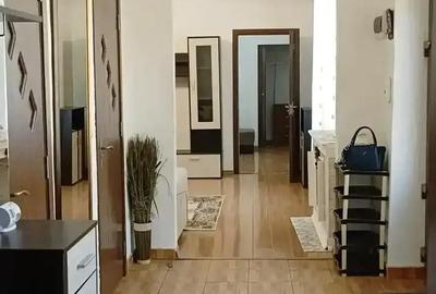 Apartament cu 3 camere semidecomandat, mobilat în Traian - 3