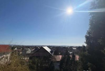 Casă cu 5 camere cu Teren 1500 Mp în Central - 2