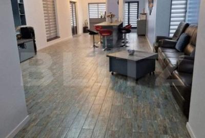 Spațiu comercial, de 620 mp, în Central