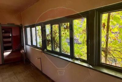 Casa / Vila cu 2 camere de vanzare - 11