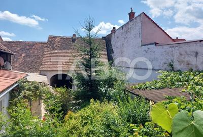 Casa cu multe oportunitati pretabila regim hotelier sau casa de locuit - 2