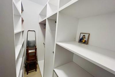 Apartament cu 2 camere decomandat în Tractorul - 14