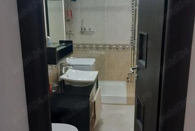 Garsonieră decomandată în Tei - 8