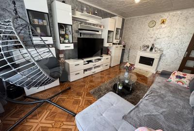 Apartament cu 2 camere decomandat în Lăpuș Argeș - 4