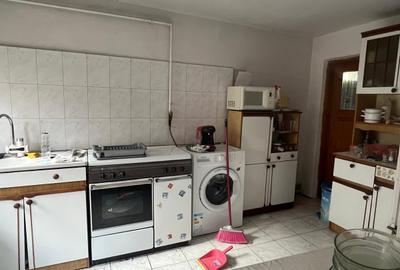 Casă cu 6 camere cu Teren 500 Mp în Central - 8