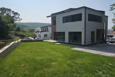 Duplex 5 camere, 158mp utili, 300mp teren, Campului - 4