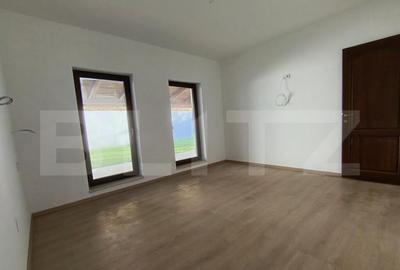 Casa cu 4 camere, 240 mp, teren 800 mp, zona Central - 10