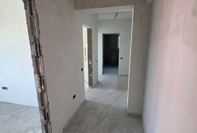 Apartament cu 2 camere decomandat în Baza 3 - 7