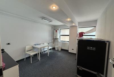 Birou, de 95 mp, în Unirii - 9