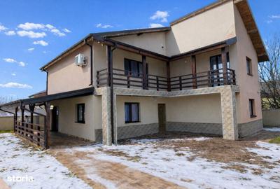 Casă cu 4 camere cu Teren 400 Mp în Ciorogârla