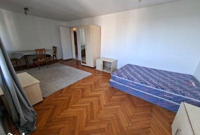 Apartament cu 3 camere decomandat în Copou - 3