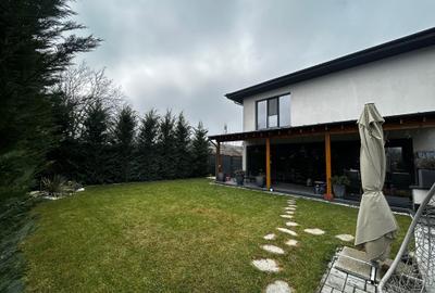 Casă individuală cu 5 camere cu Canalizare în Odăi - 38