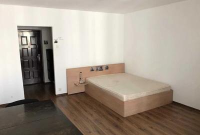 Garsoniera, semidecomandata, 30 mp, ac, balcon, metrou aproape, Vatra Luminoasa - 1