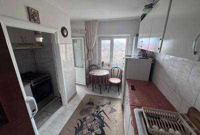 Apartament cu 3 camere decomandat în Central - 4