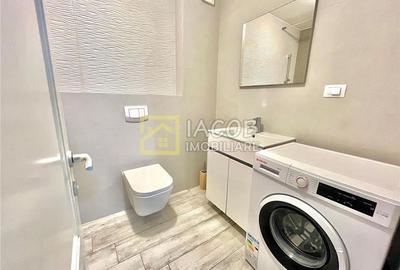 De vanzare Apartament 2 CD, Vadu Bistritei, bloc 2020, et. 1, balcon de 17 mp - 13