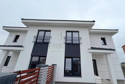 Duplex cu 5 camere cu Canalizare în Moșnița Veche - 2