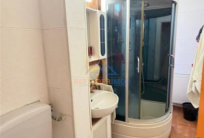 Ocazie Garsoniera,  decomandata, 3 minute de Metrou Romancierilor zona Drumul Ta - 5