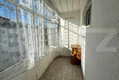 Apartament cu 3 camere decomandat în Independenței - 5
