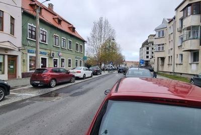 Spațiu comercial, de 100 mp, în Lazaret - 4