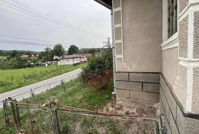 Casă cu Teren 3400 Mp în Recea-Cristur - 1