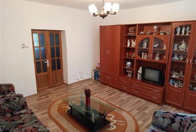 Casă individuală cu 12 camere cu Teren 1803 Mp în Central - 32