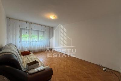 Apartament cu 3 camere decomandat, mobilat în Soarelui - 1