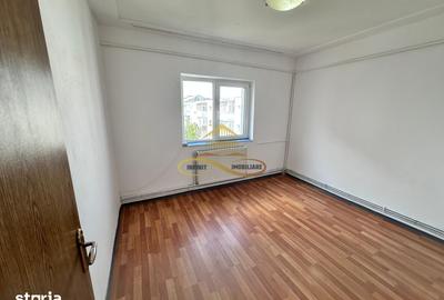 Apartament cu 2 camere decomandat în Mioriței