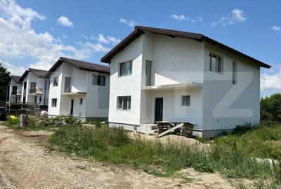 Vila cu 5 camere, 3 bai, 142mp in Ostratu/Corbeanca