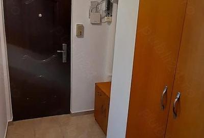 Garsonieră decomandată în Central - 3