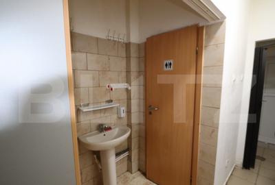 Spațiu comercial, de 96 mp, în Central - 7