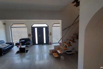 Casă cu 6 camere în Salonta - 6