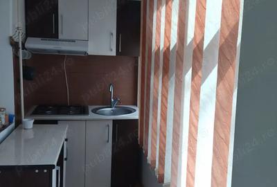 Vand garsoniera decomandata, renovata, mobilata ?i utilata complet - 2