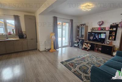 Casă individuală cu 4 camere cu Canalizare în Dragomirești-Deal - 2