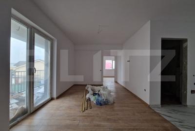 Apartament 3 camere, 58 mp + balcon, zona Penny